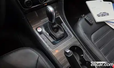 Volkswagen Passat 2018 2.0 гидро в Москве № 896163, миниатюра 9