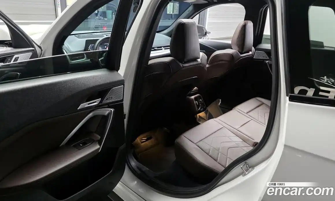 BMW X1 2024 2.0 гидро в Москве № 934900, фото 11