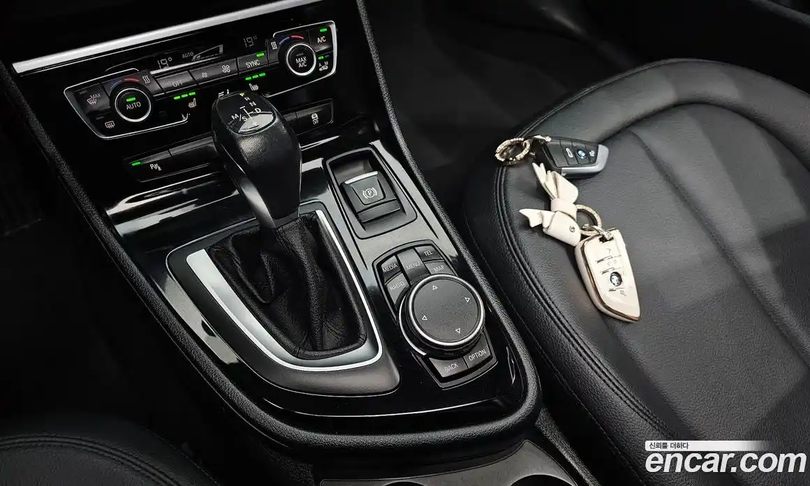 BMW 2-Series 2015 2.0 гидро в Москве № 968571, фото 9
