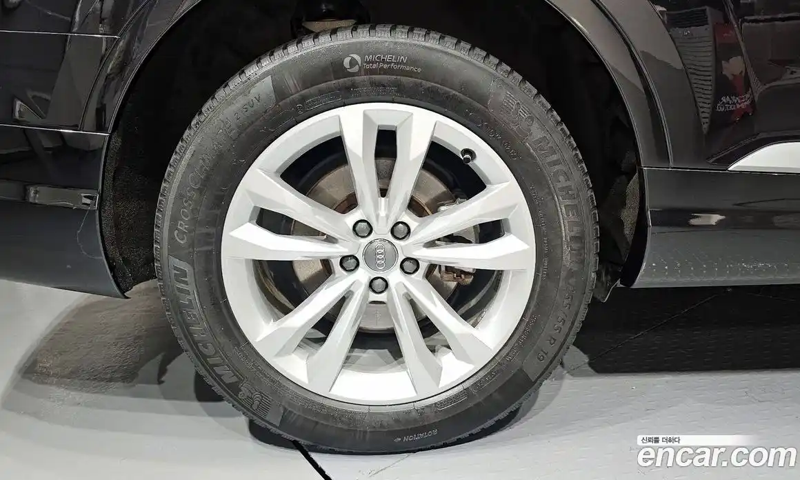Audi Q7 2019 2.0 гидро в Москве № 970928, фото 5