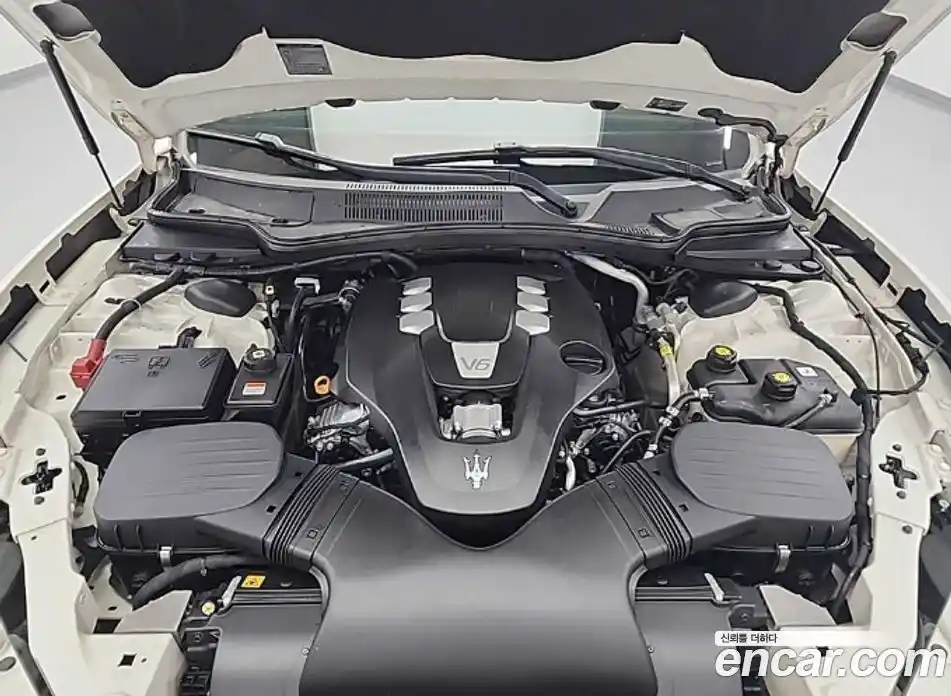 Maserati Ghibli 2015 3.0 гидро в Москве № 976458, фото 5