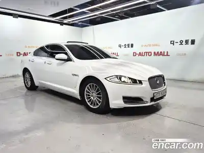 Jaguar XF 2015 2.2 гидро в Москве № 976570, миниатюра 2