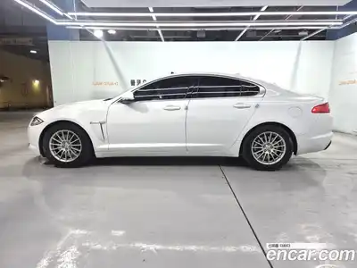 Jaguar XF 2015 2.2 гидро в Москве № 976570, миниатюра 9