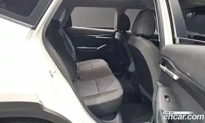 Kia Seltos 2022 1.6 Автомат в Москве № 1002791, миниатюра 11