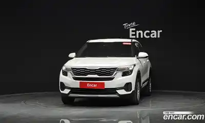 Kia Seltos 2022 1.6 Автомат в Москве № 1002791, миниатюра 2