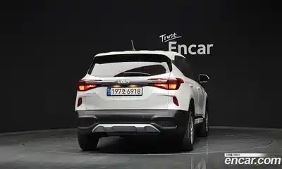 Kia Seltos 2022 1.6 Автомат в Москве № 1002791, миниатюра 3