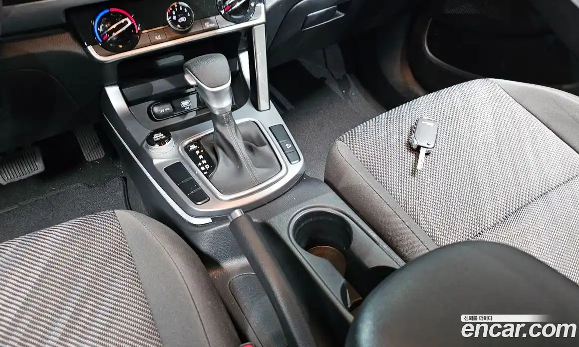 Kia Seltos 2022 1.6 Автомат в Москве № 1002791, фото 8