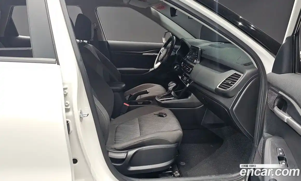 Kia Seltos 2022 1.6 Автомат в Москве № 1002791, фото 10