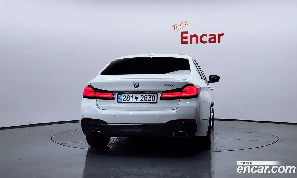 BMW 5-Series 2022 2.0 гидро в Москве № 1004355, фото 4