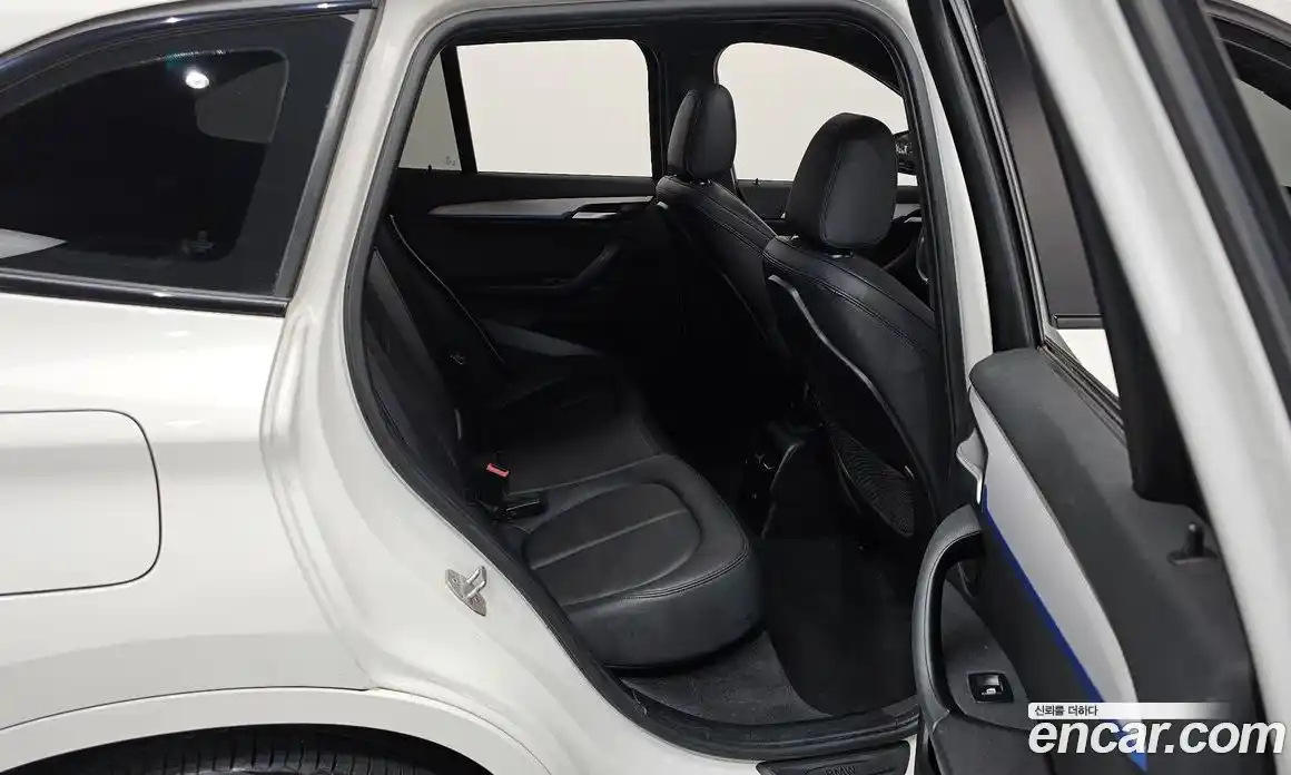 BMW X1 2016 2.0 гидро в Москве № 1004931, фото 12