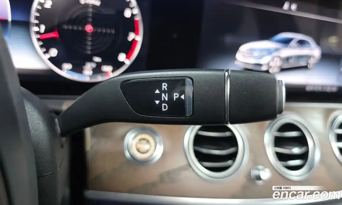 Mercedes-Benz E-Class 2017 2.0 гидро, фото 9