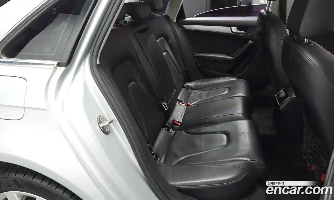 Audi A4 2010 2.0 гидро в Москве № 1007672, фото 11