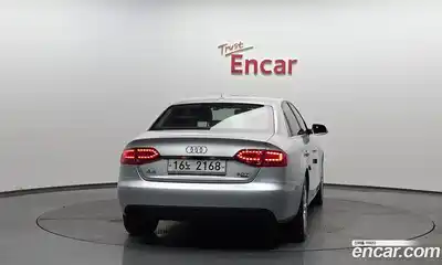 Audi A4 2010 2.0 гидро в Москве № 1007672, миниатюра 4