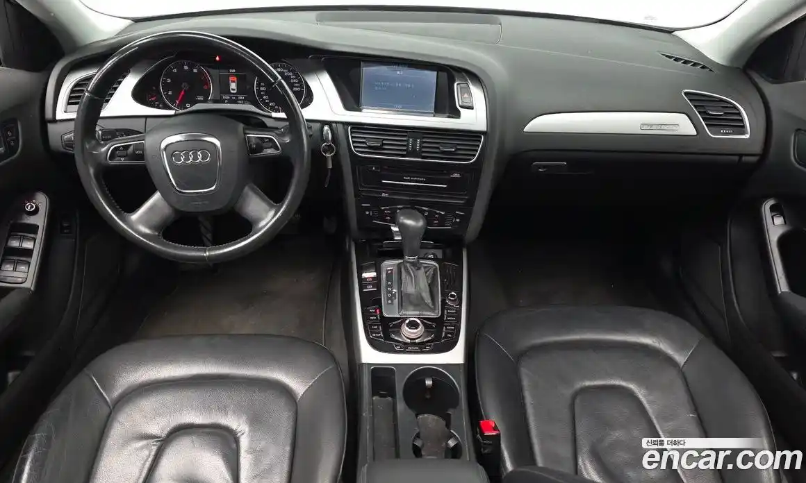 Audi A4 2010 2.0 гидро в Москве № 1007672, фото 7