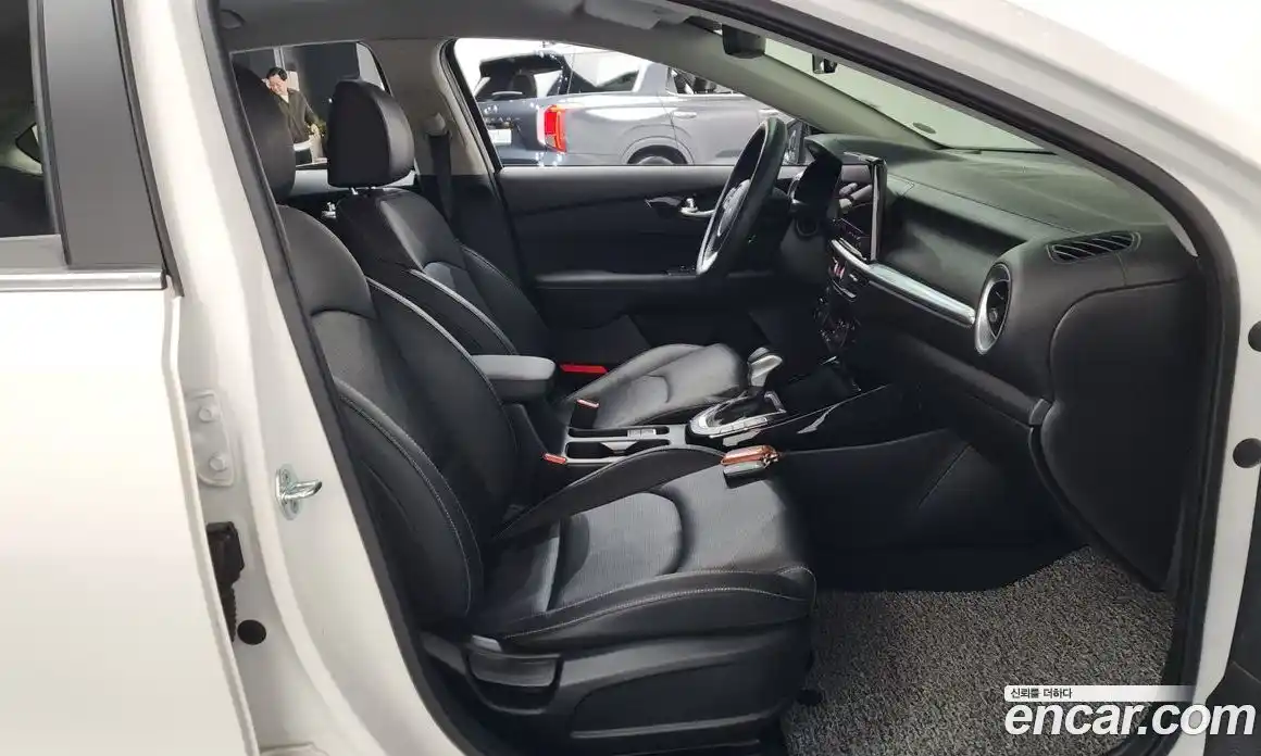 Kia K3 2022 1.6 Автомат в Москве № 1009413, фото 11