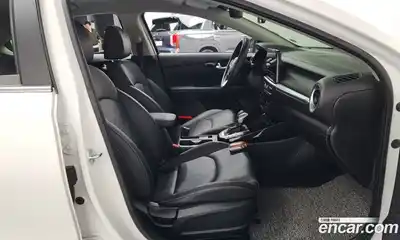 Kia K3 2022 1.6 Автомат в Москве № 1009413, миниатюра 11