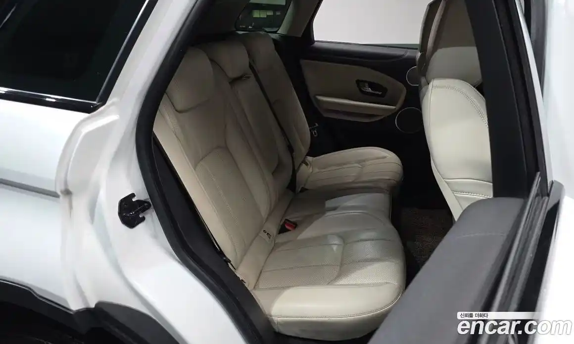 Land Rover Range-Rover Evoque 2018 2.0 гидро в Москве № 1013526, фото 12