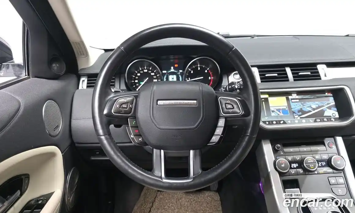 Land Rover Range-Rover Evoque 2018 2.0 гидро в Москве № 1013526, фото 13