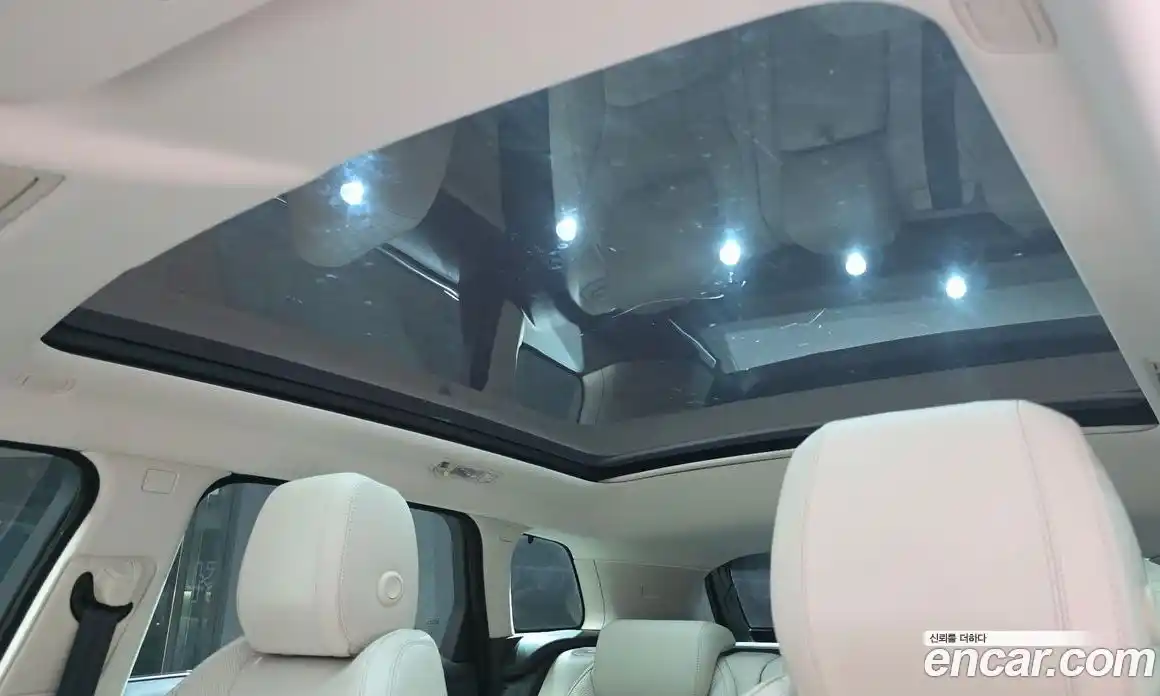 Land Rover Range-Rover Evoque 2018 2.0 гидро в Москве № 1013526, фото 16