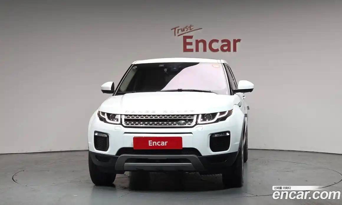 Land Rover Range-Rover Evoque 2018 2.0 гидро в Москве № 1013526, фото 3