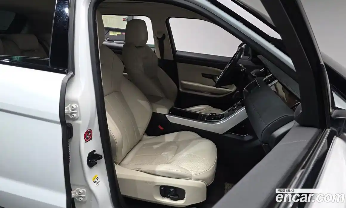 Land Rover Range-Rover Evoque 2018 2.0 гидро в Москве № 1013526, фото 10
