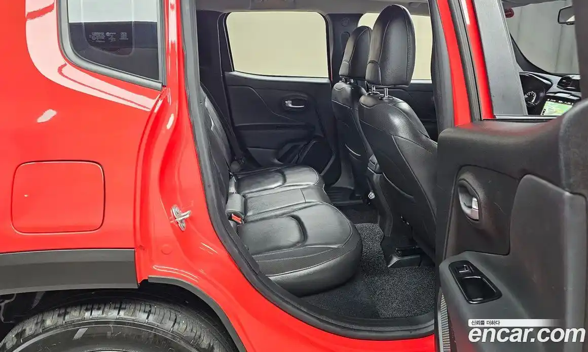Jeep Renegade 2021 2.4 гидро в Москве № 1015009, фото 12