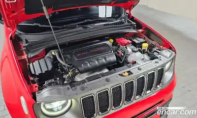 Jeep Renegade 2021 2.4 гидро в Москве № 1015009, миниатюра 6