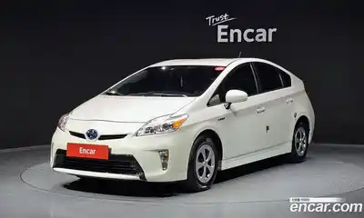 Toyota Prius, 2015