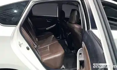 Toyota Prius 2015 1.8 гидро в Москве № 1015223, миниатюра 11
