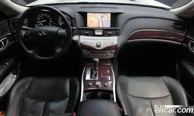 Infiniti Q70 2018 3.7 гидро в Москве № 1015745, миниатюра 7