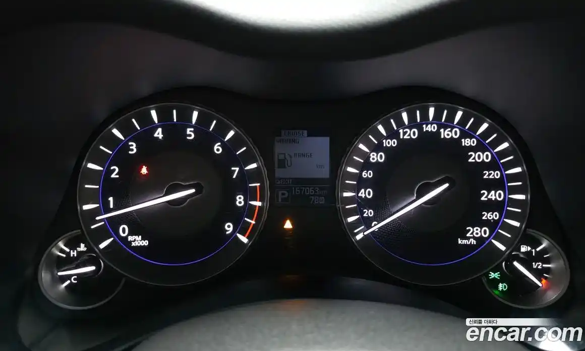 Infiniti Q70 2018 3.7 гидро в Москве № 1015745, фото 8