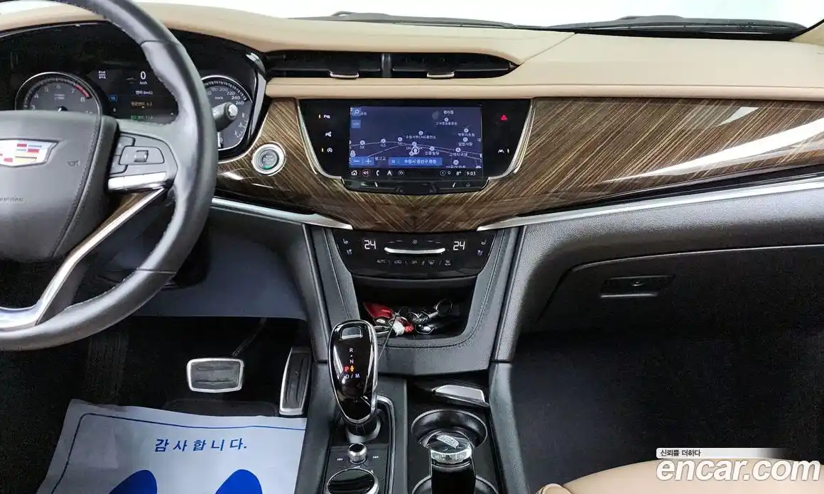 Cadillac XT6 2022 3.6 гидро в Москве № 1015990, фото 14