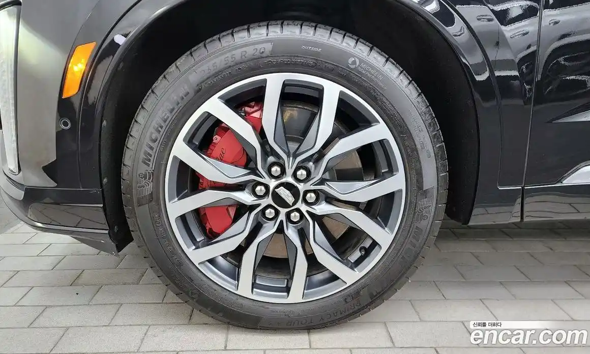 Cadillac XT6 2022 3.6 гидро в Москве № 1015990, фото 5