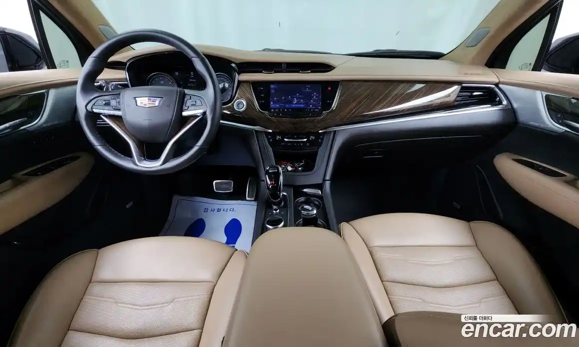 Cadillac XT6 2022 3.6 гидро в Москве № 1015990, фото 7