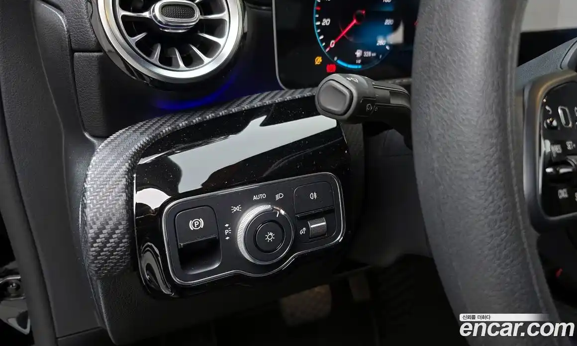 Mercedes-Benz A-Class 2020 2.0 гидро в Москве № 143077, фото 18