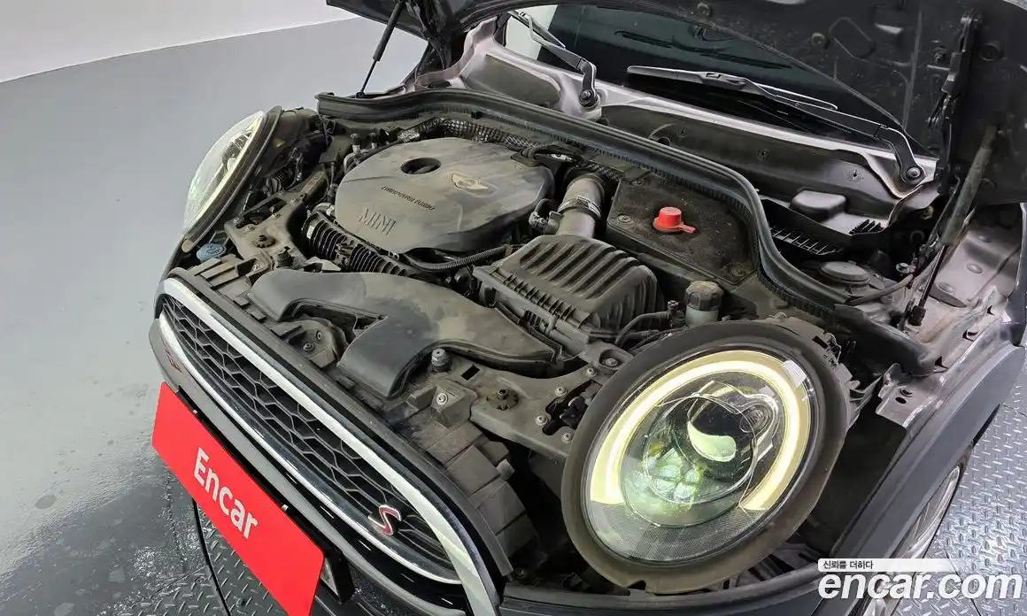Mini Cooper 2016 2.0 гидро в Москве № 145816, фото 6