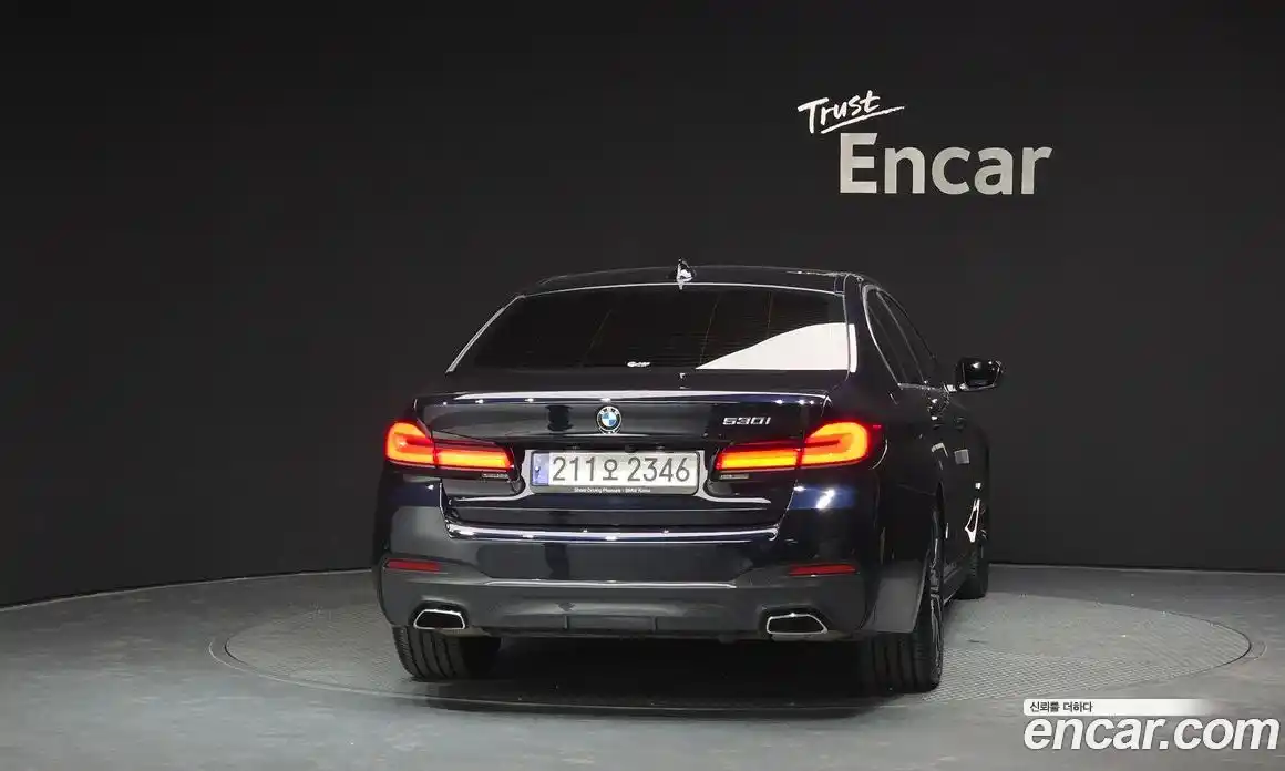 BMW 5-Series 2023 2.0 гидро в Москве, фото 4