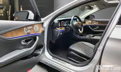 Mercedes-Benz E-Class 2017 2.0 гидро в Москве № 160960, миниатюра 11