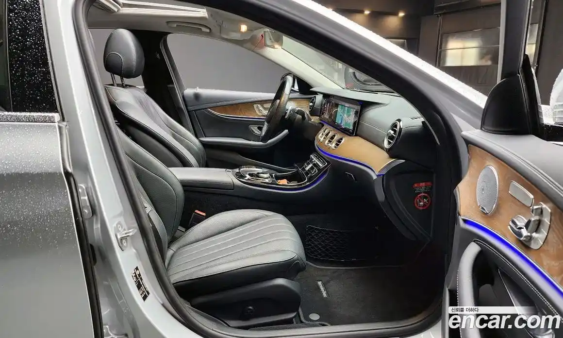 Mercedes-Benz E-Class 2017 2.0 гидро в Москве № 160960, фото 10