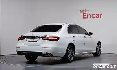 Mercedes-Benz E-Class 2021 2.0 гидро в Москве, миниатюра 2