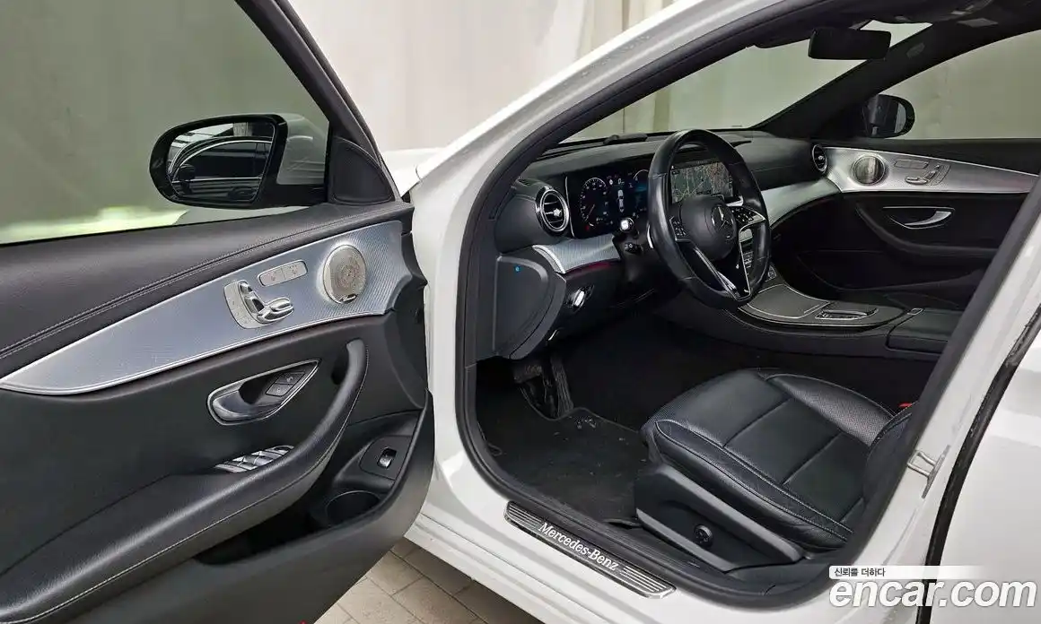 Mercedes-Benz E-Class 2021 2.0 гидро в Москве, фото 10