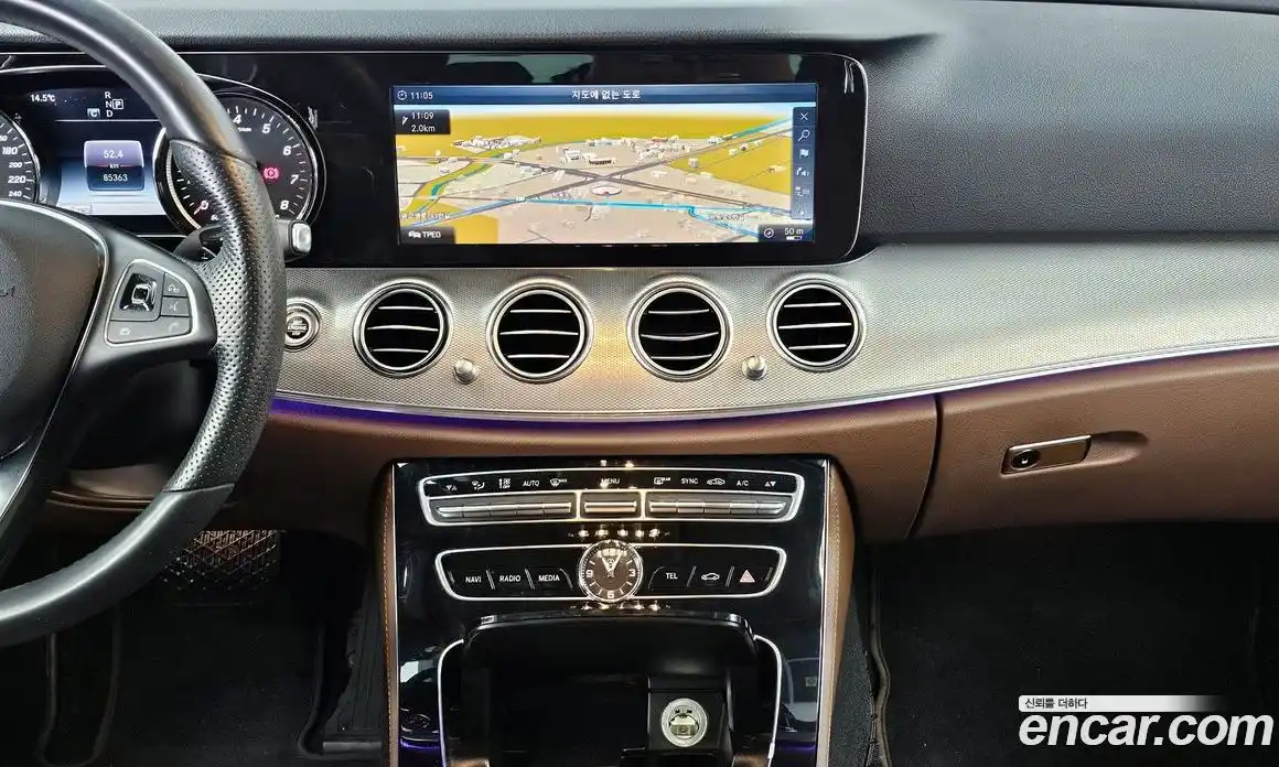 Mercedes-Benz E-Class 2018 2.0 гидро в Москве № 161577, фото 14