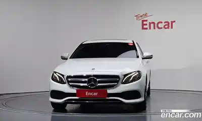 Mercedes-Benz E-Class 2018 2.0 гидро в Москве № 161577, миниатюра 3