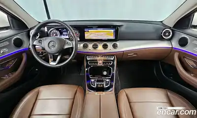 Mercedes-Benz E-Class 2018 2.0 гидро в Москве № 161577, миниатюра 7