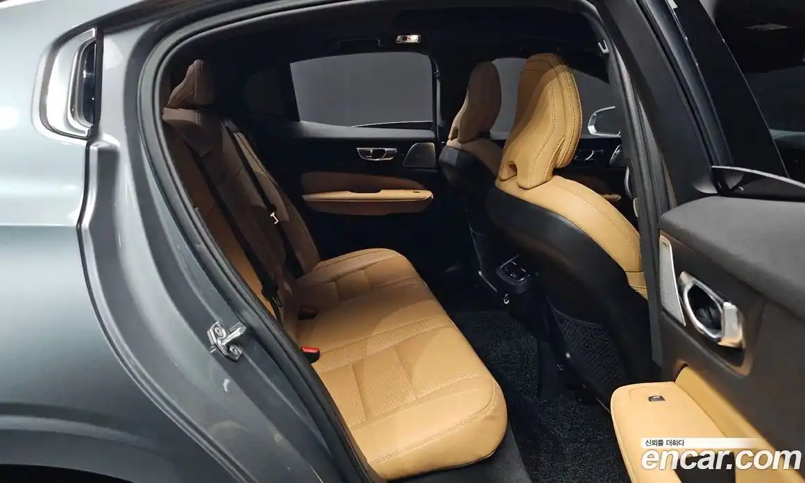 Volvo S60 2020 2.0 гидро в Москве № 164528, фото 12