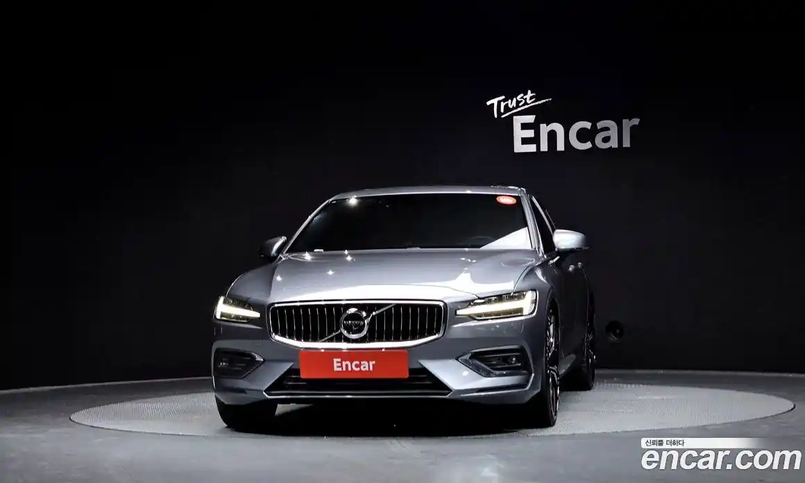 Volvo S60 2020 2.0 гидро в Москве № 164528, фото 3