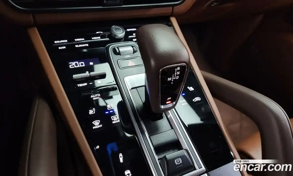 Porsche Cayenne 2022 3.0 гидро в Москве № 165303, фото 9