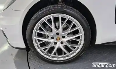 Porsche Panamera 2020 3.0 гидро в Москве № 165474, миниатюра 5
