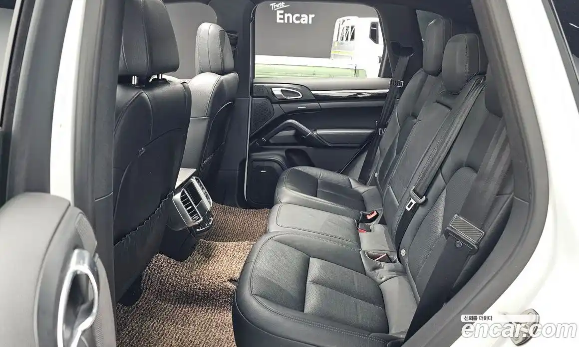 Porsche Cayenne 2015 3.0 гидро в Москве № 165651, фото 12