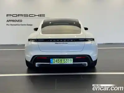 Porsche Taycan 2024 гидро в Москве № 165758, миниатюра 5